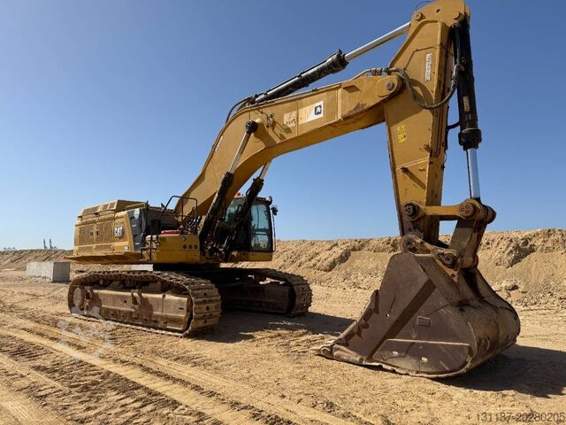 Crawler excavator CAT 395 (Saudi Arabia)