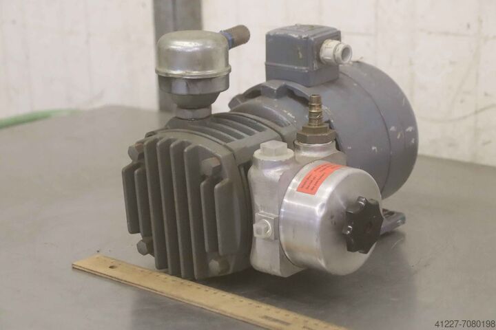 Vakuumpumpe 12 m³/h Heukelom 80/12D