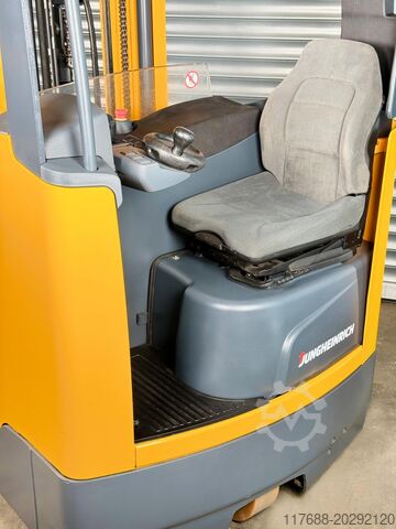 Schubmaststapler Jungheinrich ETV 214 - Service Neu - Batterie 81% - 8,3M Hub