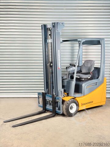 Electric 3-wheeler Jungheinrich EFG 220 - Service Neu - NUR 3450Std. - Garantie