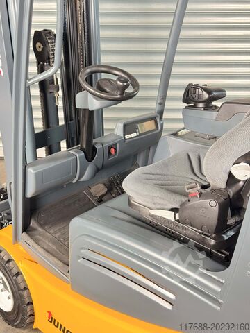 Elektro 3-Rad Jungheinrich EFG 220 - Service Neu - NUR 3450Std. - Garantie