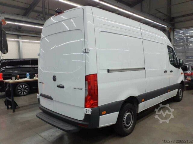 Van Mercedes-Benz Sprinter 317 CDI,L2H2,Automatik,Kamera