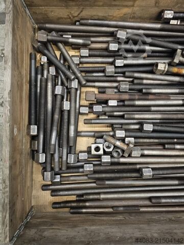 Spannmittel Gewindestangen M24