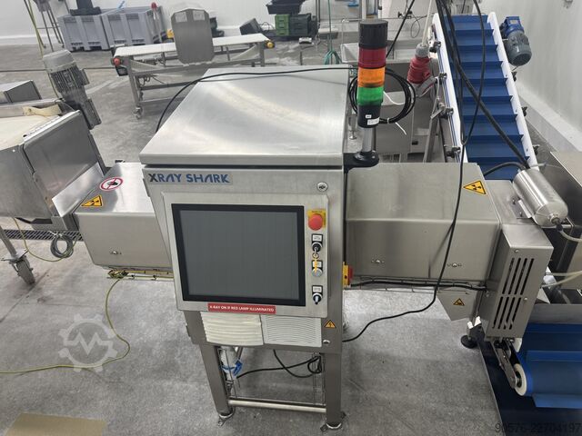 IQF-Beeren, komplette Reinigungs- und Verpackungslinie Tomra Mega JAM Mesutronic Cassel LS9000 Xray shark