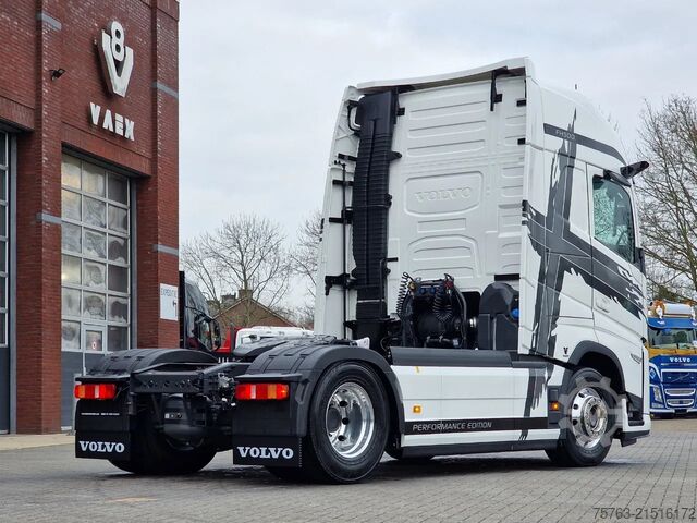 Standard-SZM Volvo FH 13.500 Aero Globetrotter XL 4x2 - Retarder -...