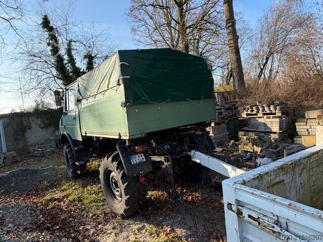Spezial-LKW Unimog 424 - Unimog 1000