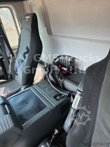 LKW mit Pritsche (offen) MAN TGS 33.440 / 6X4 / Man+Ret / 19m Kran Palfinger