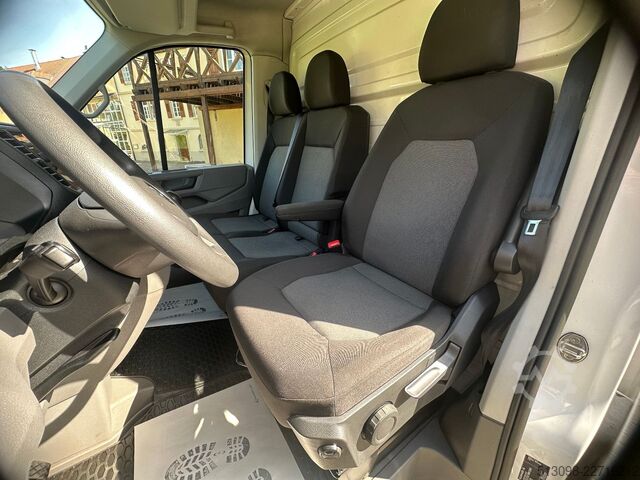 Transporter mit Koffer VW CRAFTER XXXL KOFFER LBW TEMP KAMERA KLIMA 1.HAND