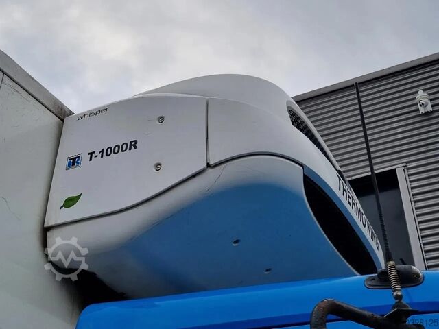 Refrigerated/freezer transport DAF LF 45.220 Kuhlkoffer Thermoking T1000R LBW ST38...