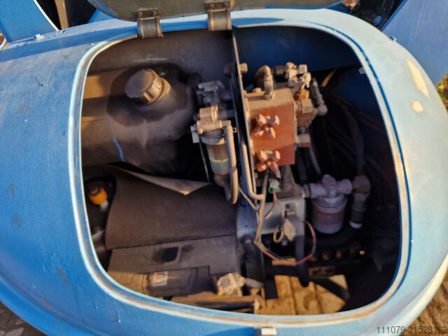 Arbeitsbühne, Raupenarbeitsbühne Nagano 070, Hitachi HX NAGANO 070