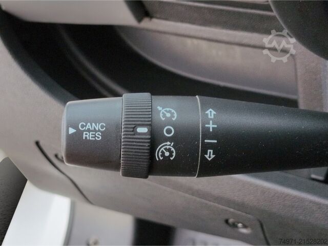 Panel van Opel Movano Kasten L3H2 3,5t 2.2D*AHK Temp Navi R-Kam