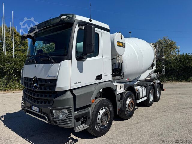 Betonmischer LKW Mercedes-Benz Arocs 4145