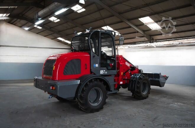 Radlader HZM 825-T Profi Teleskopradlader