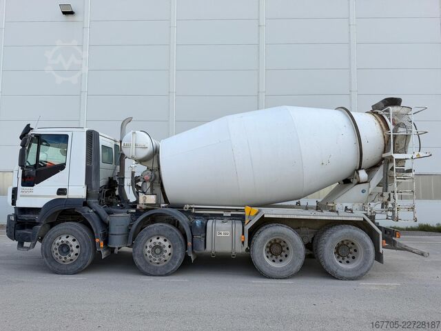 Betonmischer LKW IVECO TRAKKER 400