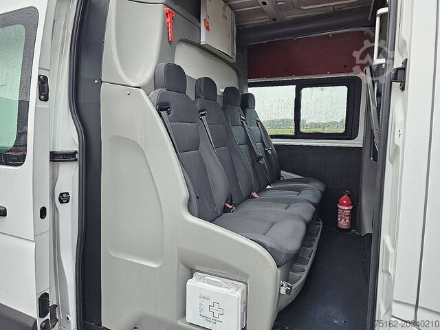 High-roof van RENAULT MASTER 2.3 L2H2 Dubbel Cabine !