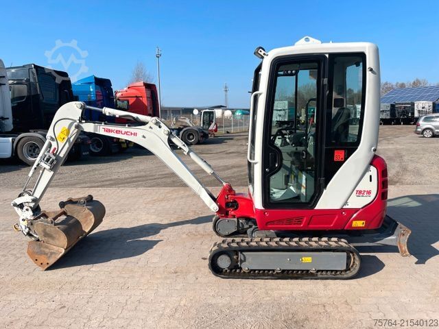 Minibagger TAKEUCHI TB 216/Powertilt/Taklock/Verbreiterbar/ 2 Stk.!