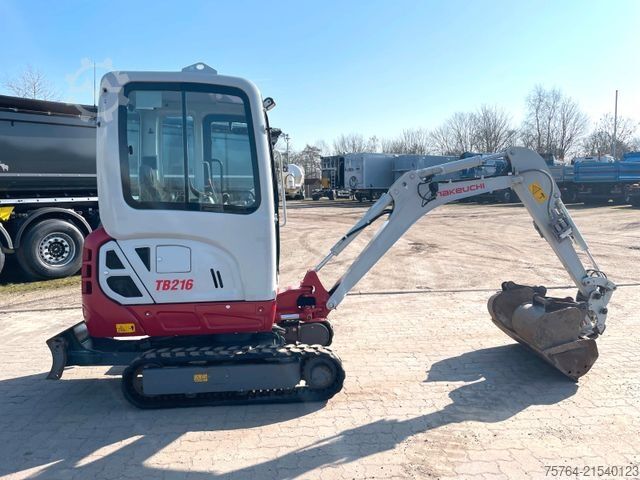 Minibagger TAKEUCHI TB 216/Powertilt/Taklock/Verbreiterbar/ 2 Stk.!