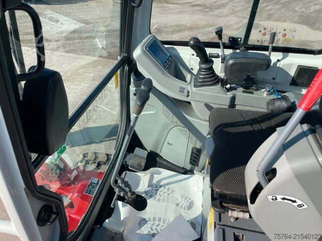 Minibagger TAKEUCHI TB 216/Powertilt/Taklock/Verbreiterbar/ 2 Stk.!