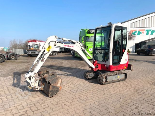 Minibagger TAKEUCHI TB 216/Powertilt/ Verbreiterbar/TOP ZUSTAND!