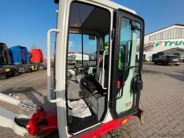 Minibagger TAKEUCHI TB 216/Powertilt/ Verbreiterbar/TOP ZUSTAND!