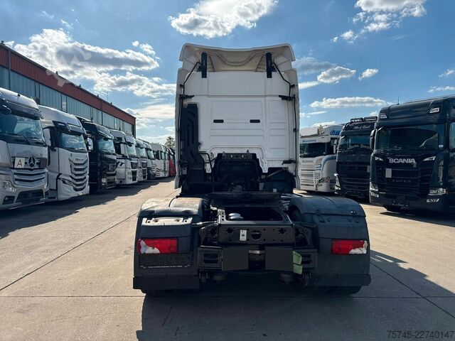 Volumen SZM MAN TGX 18.460 * VOLUMEN * RETARDER*315 / 70 BEREIFT