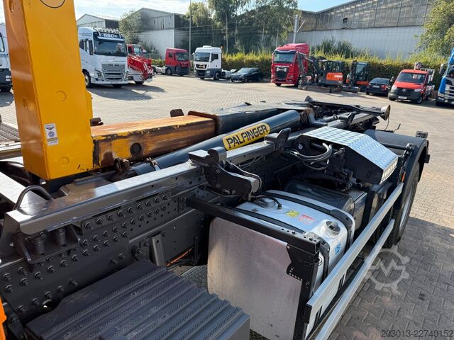 Sonstige SCANIA G410 4x4 Abrollkip Palfinger + Winterdienst