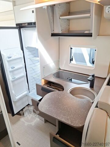 Teilintegriertes Wohnmobil BÜRSTNER B66 TD 690 *Hubbett*Lithium*TV/SAT
