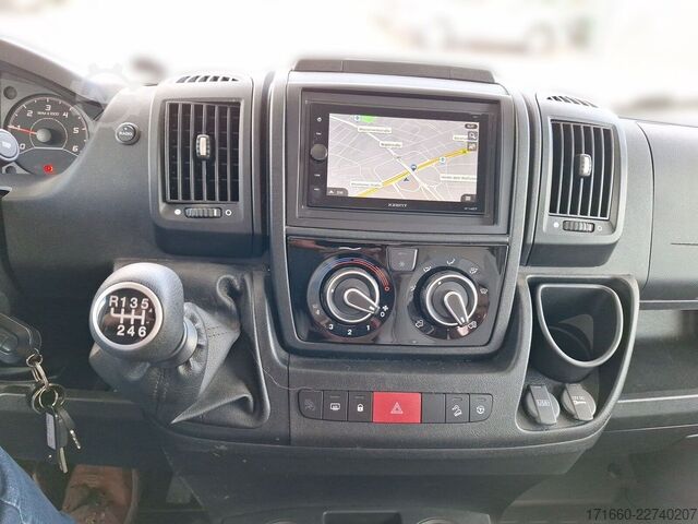 Alkoven Wohnmobil CARADO A 132 wenig Kilometer