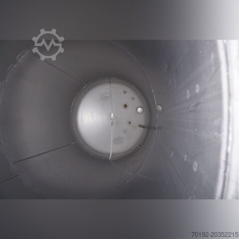 30,000 liter vertical storage tank made of V2A stainless steel with a side-mounted propeller agitato Hagemann K0152