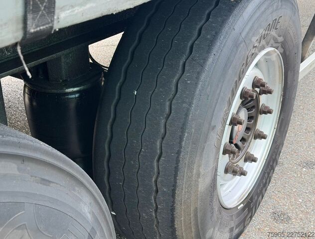 Open semitrailer with tarp GROENEWEGEN DRO-14-27 GALVANISED CHASSIS DISC BRAKES SLIDING