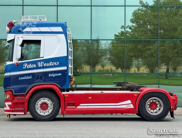 Standard tractor unit SCANIA R500 NGS EURO 6 RETARDER FULL AIR 4-POINTS AIRSU