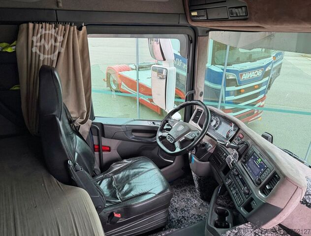 Standard tractor unit SCANIA R500 NGS EURO 6 RETARDER FULL AIR 4-POINTS AIRSU
