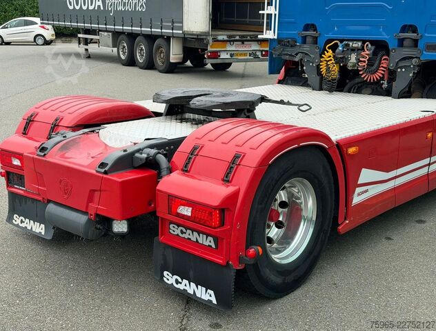 Standard tractor unit SCANIA R500 NGS EURO 6 RETARDER FULL AIR 4-POINTS AIRSU