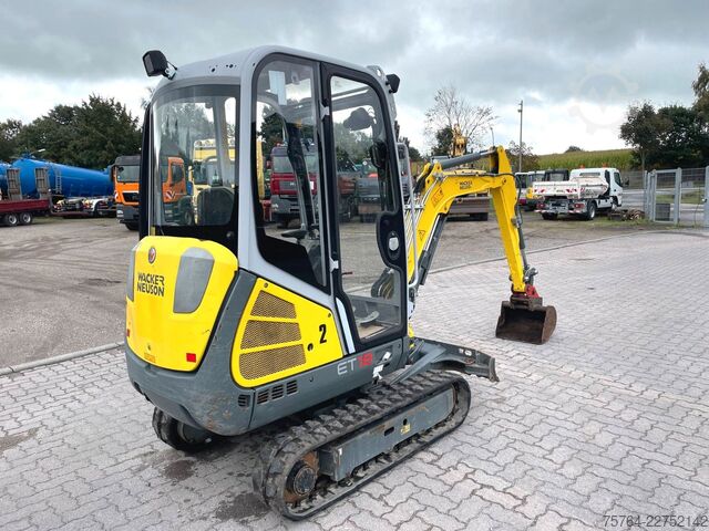 Mini excavator NEUSON ET 18 / Schnellwechsler / Schaufel