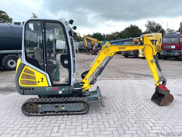 Mini excavator NEUSON ET 18 / Schnellwechsler / Schaufel