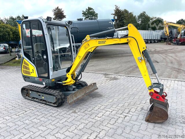 Mini excavator NEUSON ET 18 / Schnellwechsler / Schaufel