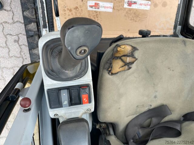 Mini excavator NEUSON ET 18 / Schnellwechsler / Schaufel
