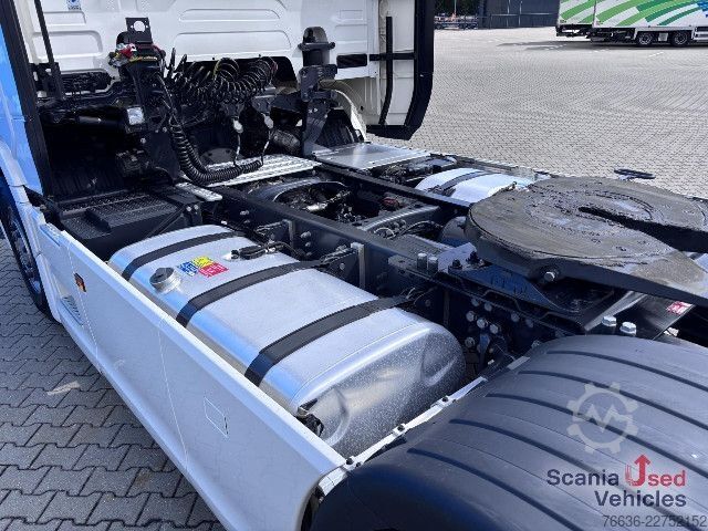 Standard tractor unit Scania R 460 A4x2NA RETARDER P-AIRCO