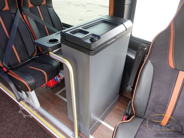 Motor coach IVECO Rosero First Busworld Edition 31 Sitze Euro 6
