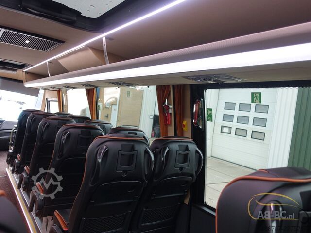 Motor coach IVECO Rosero First Busworld Edition 31 Sitze Euro 6