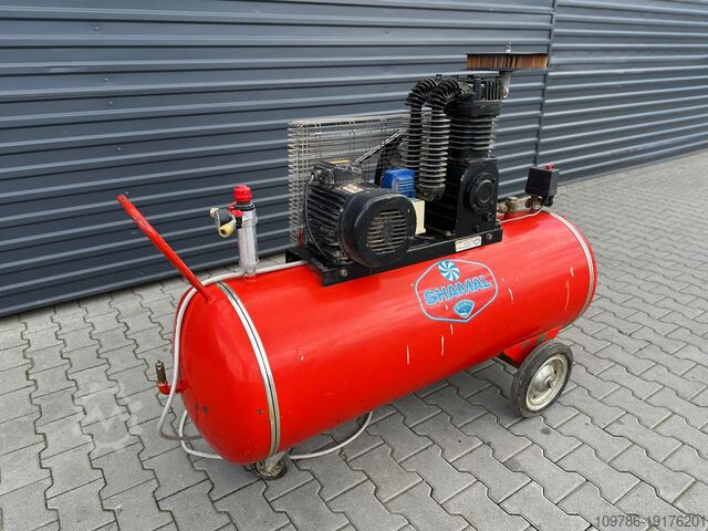 Piston compressor 300 lt. 3.0 kW  