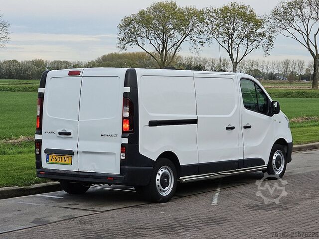 Hochdachkombi RENAULT TRAFIC 1.6 L2H1 Airco NAP