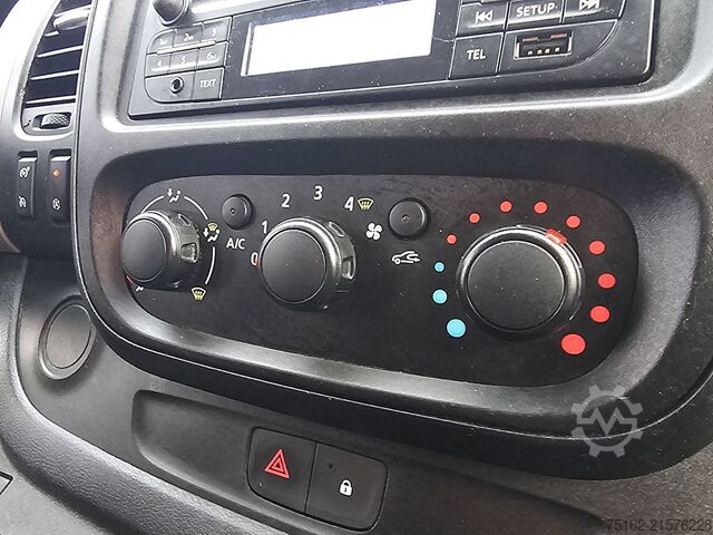 Hochdachkombi RENAULT TRAFIC 1.6 L2H1 Airco NAP