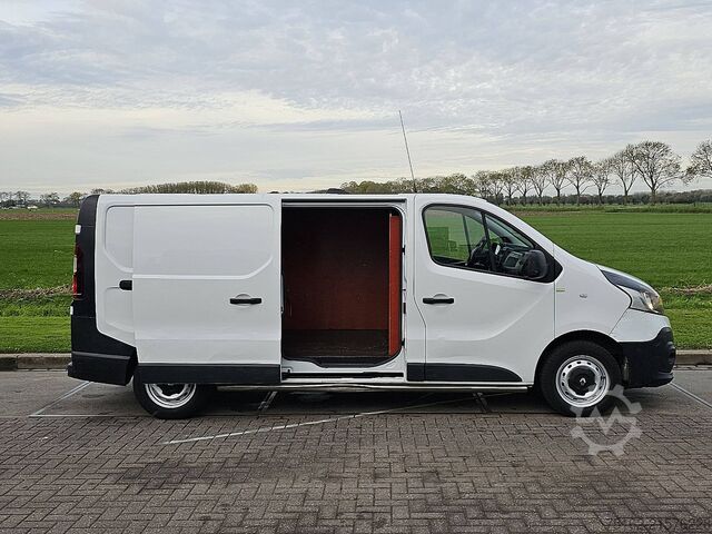 Hochdachkombi RENAULT TRAFIC 1.6 L2H1 Airco NAP