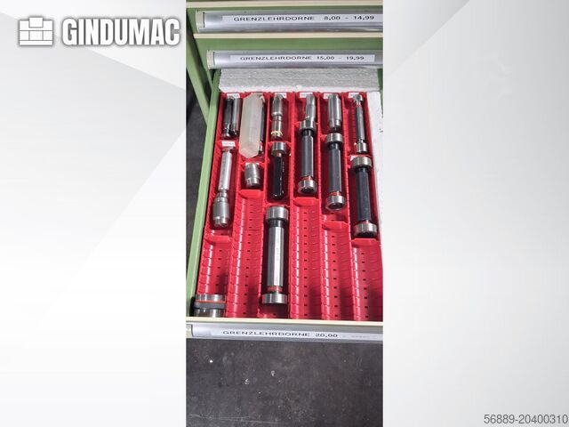 Optische Messmaschine KEYENCE IM-6025