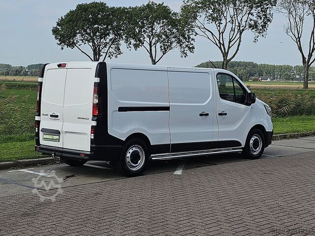 Hochdachkombi RENAULT TRAFIC 2.0 DCI L2H1 Airco Trekhaak