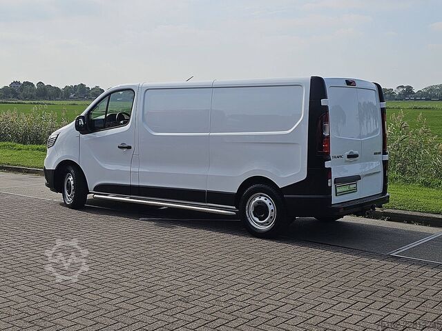 Hochdachkombi RENAULT TRAFIC 2.0 DCI L2H1 Airco Trekhaak