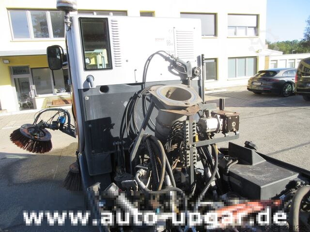 Kehrmaschine Bucher CityCat CC 2020 Euro 6 Hochdruckreiniger