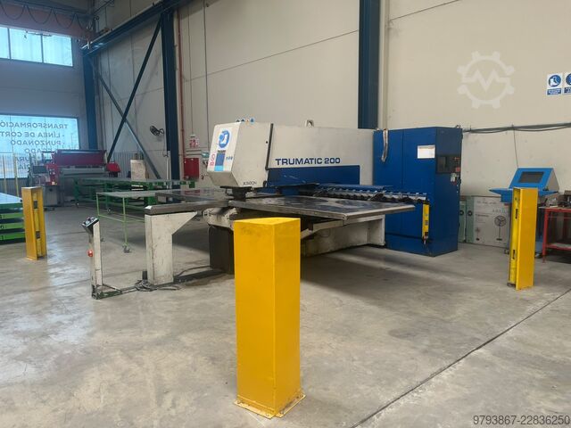 Punching machine TRUMPF TruMatic 200 R