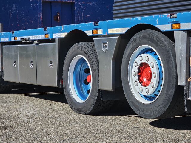 Ladepritsche Scania R520 V8 8x2/6 / HMF 70 tm + JUMBO AANHANGER